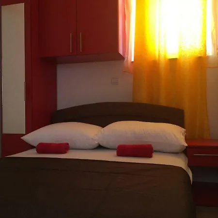 Saric A&k Apartamento *