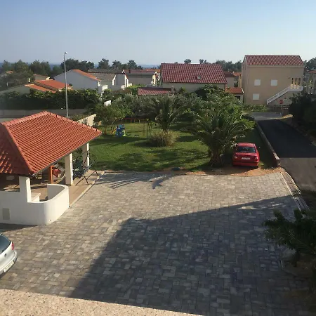 Saric A&k * ויר